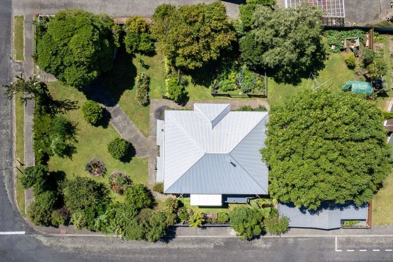 Photo of property in 53 Hospital Street, Dannevirke, 4930