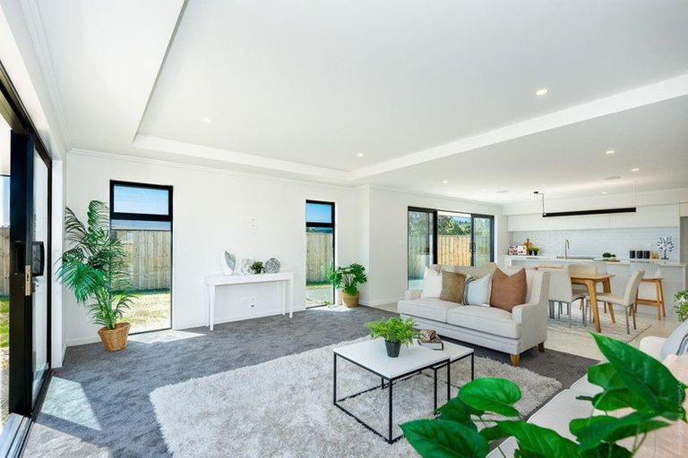 Photo of property in 10 Monarch Drive, Rolleston, 7614