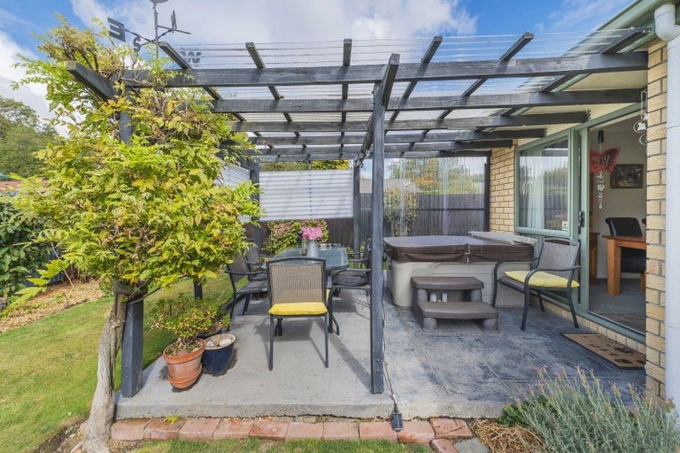 Photo of property in 8a Johnston Street, Leeston, 7632