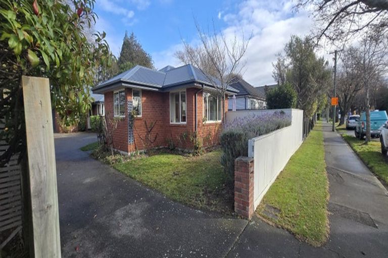 Photo of property in 72a Studholme Street, Somerfield, Christchurch, 8024