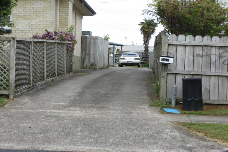 Photo of property in 80a Helvetia Road, Pukekohe, 2120