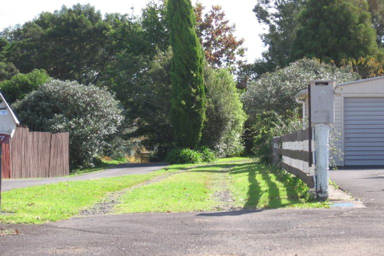 Photo of property in 17 Bridgens Avenue, Te Atatu Peninsula, Auckland, 0610