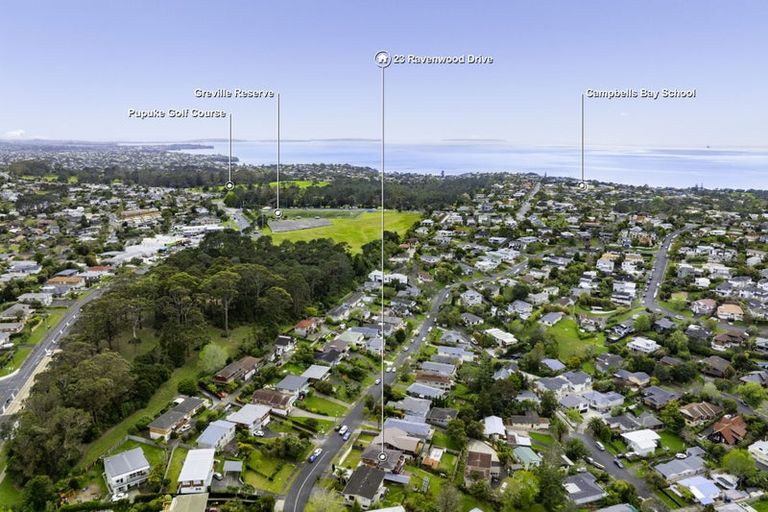 Photo of property in 23 Ravenwood Drive, Forrest Hill, Auckland, 0620