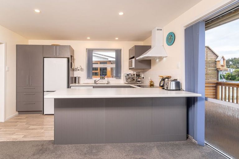 Photo of property in 54 Elwyn Crescent, Green Island, Dunedin, 9018