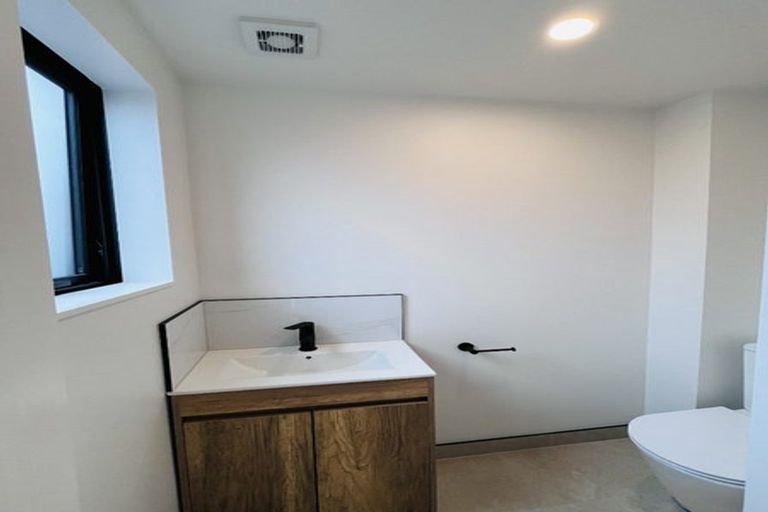 Photo of property in 8 Toetoe Street, Westgate, Auckland, 0814