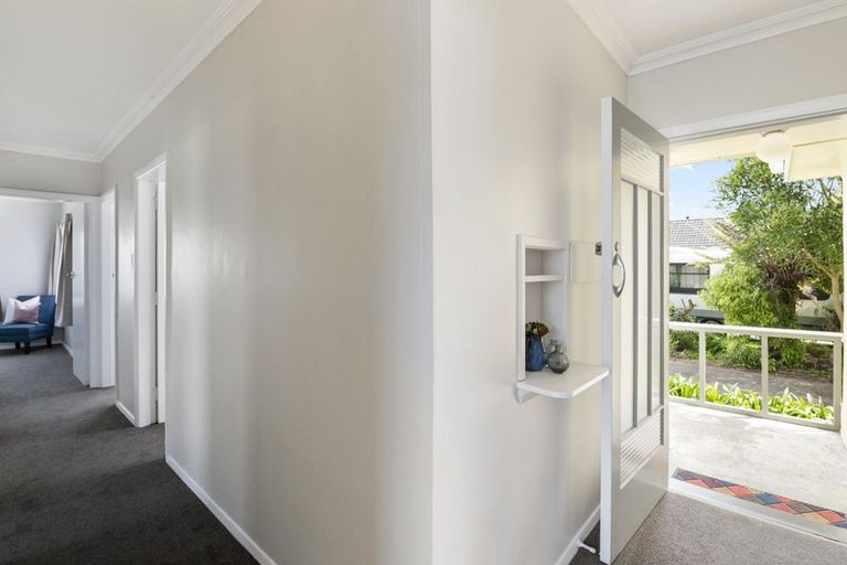Photo of property in 24 Graham Street, Levin, 5510