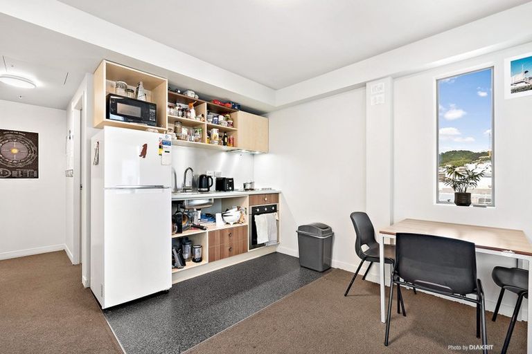Photo of property in Cube Apartments, 4c/242 Taranaki Street, Mount Cook, Wellington, 6011