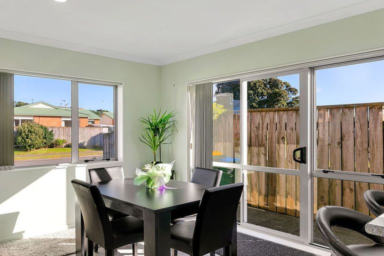 Photo of property in 16 Pohutukawa Grove, Titahi Bay, Porirua, 5022