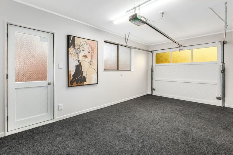 Photo of property in 86 Hautana Street, Woburn, Lower Hutt, 5010