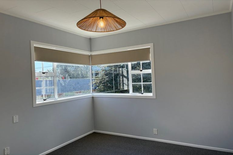 Photo of property in 6 Henui Street, Strandon, New Plymouth, 4312