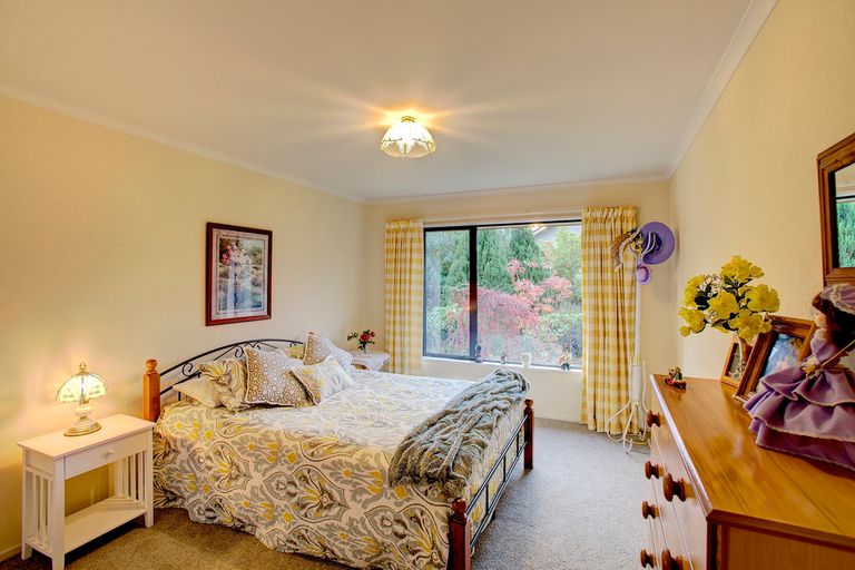 Photo of property in 2 Bell Avenue, Cromwell, 9310