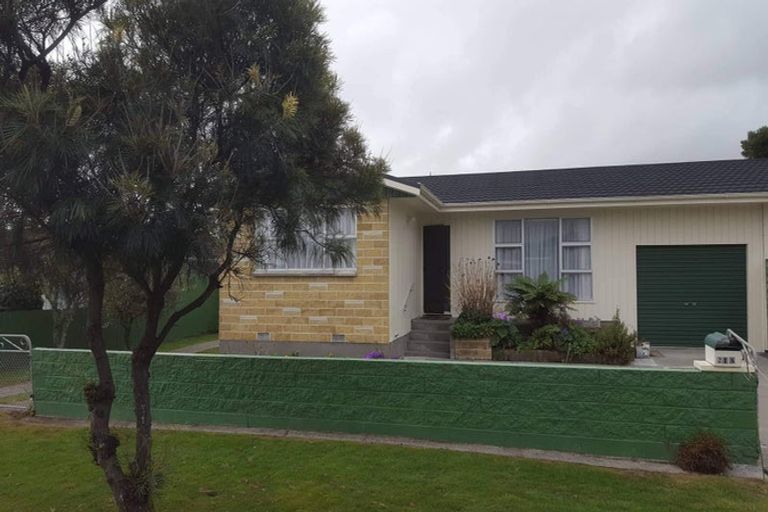 Photo of property in 21a Kapanui Road, Waikanae, 5036