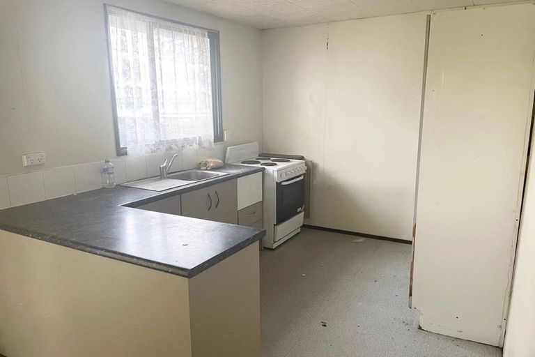 Photo of property in 3/17 Barneys Farm Road, Clendon Park, Auckland, 2103