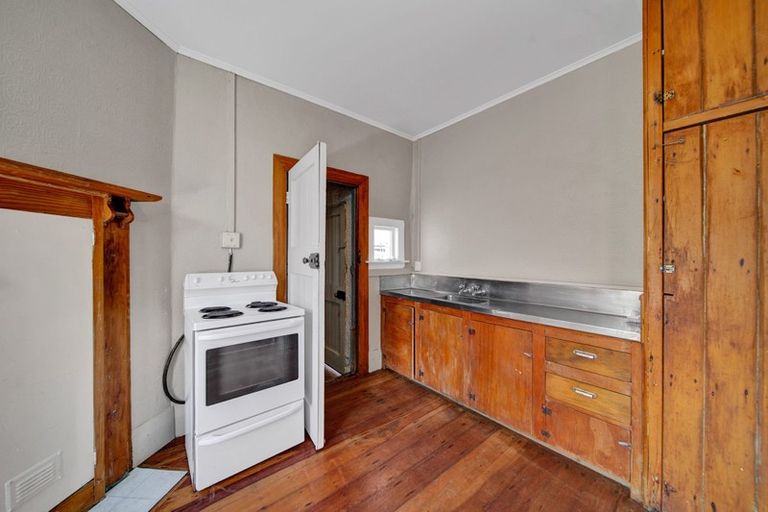 Photo of property in 44 Waihi Road, Hawera, 4610