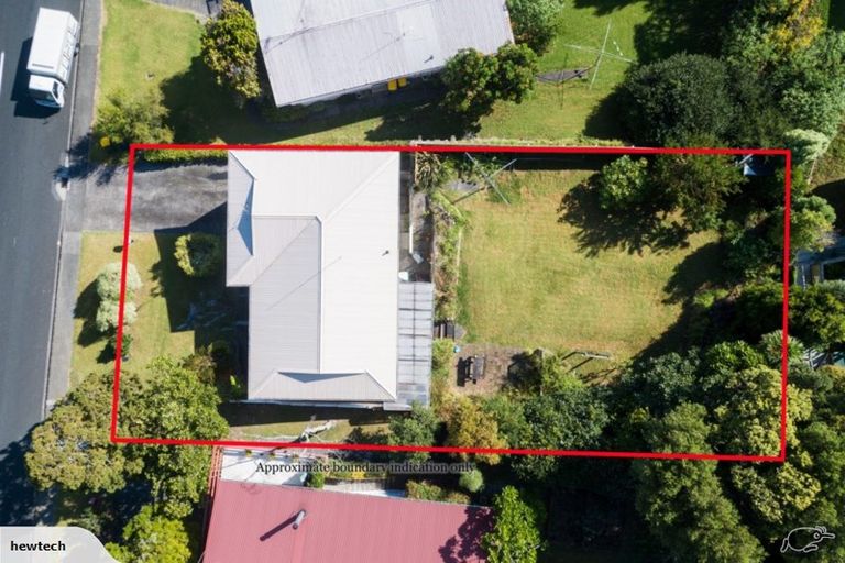 Photo of property in 8 Hewlett Road, Massey, Auckland, 0614