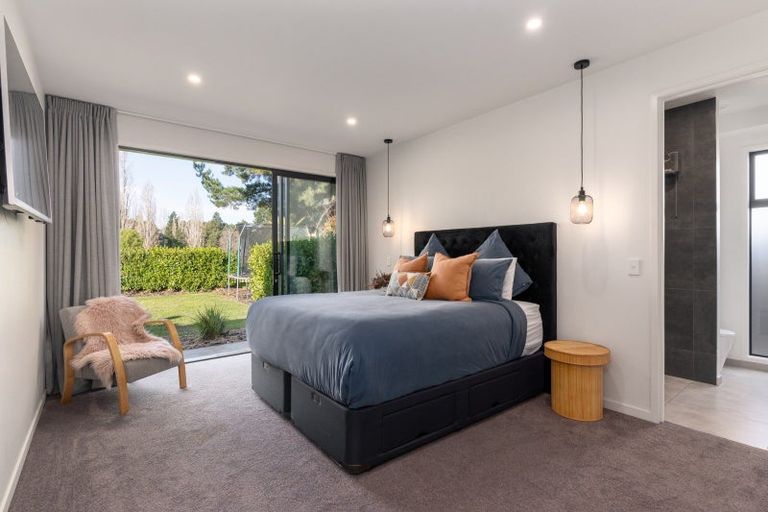 Photo of property in 37 Kohunga Crescent, Bottle Lake, Christchurch, 8083