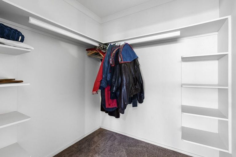 Photo of property in 11 Desmond Place, Bell Block, New Plymouth, 4312