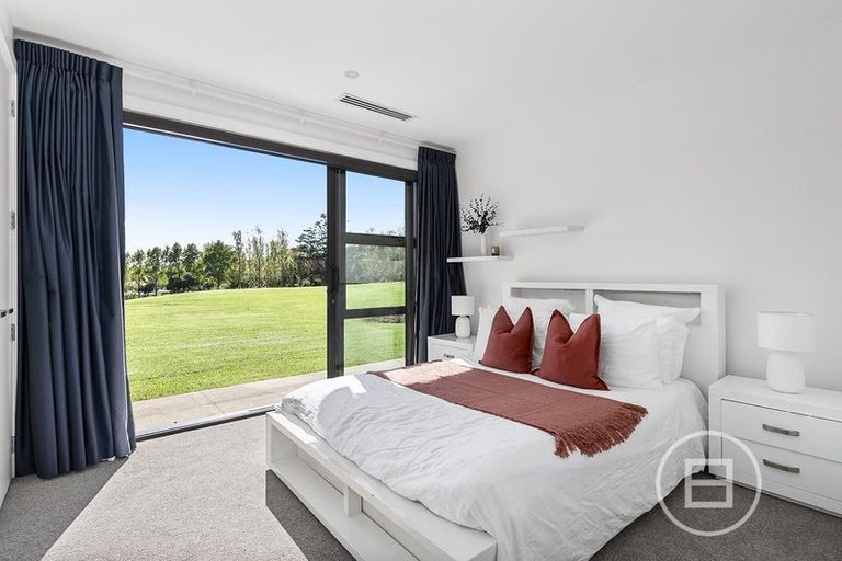 Photo of property in 90 Grace Hill Drive, Dairy Flat, Albany, 0792