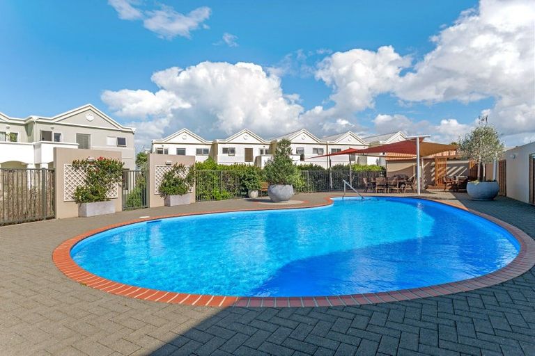 Photo of property in Harbour View, 20/100 Customhouse Street, Gisborne, 4010