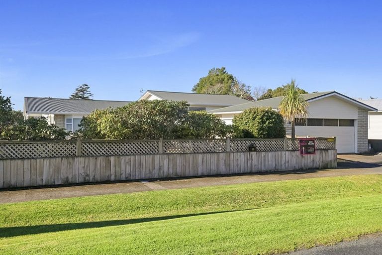 Photo of property in 89 Princess Street, Waitara, 4320