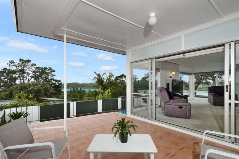 Photo of property in 171c Colwill Road, Massey, Auckland, 0614