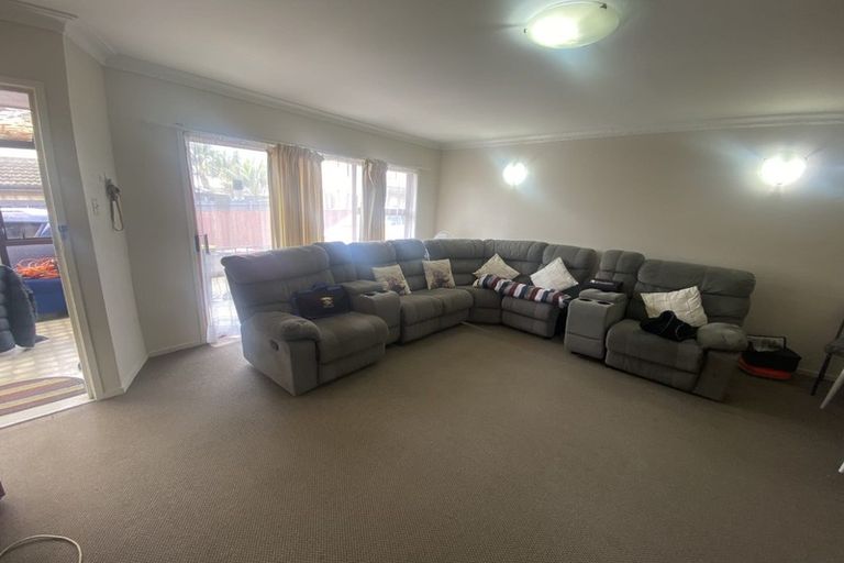 Photo of property in 1/29 Coronation Road, Papatoetoe, Auckland, 2025