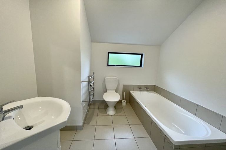 Photo of property in 25u1 Hollies Crescent, Johnsonville, Wellington, 6037
