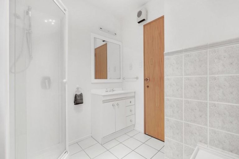 Photo of property in 6 Van Dieman Close, Templeton, Christchurch, 8042