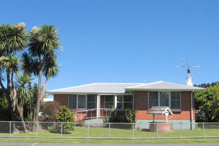 Photo of property in 1 Lake Road, Kaitaia, 0410
