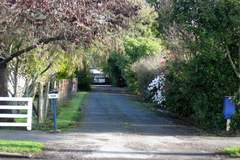 Photo of property in 122 Colombo Road, Masterton, 5810