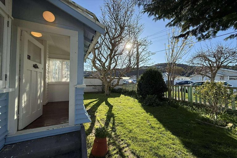 Photo of property in 48 Hume Street, Alicetown, Lower Hutt, 5010