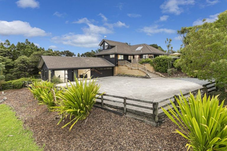 Photo of property in 1439 Old North Road, Helensville, 0875
