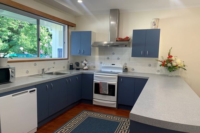 Photo of property in 30 Dundas Street, Porangahau, 4293