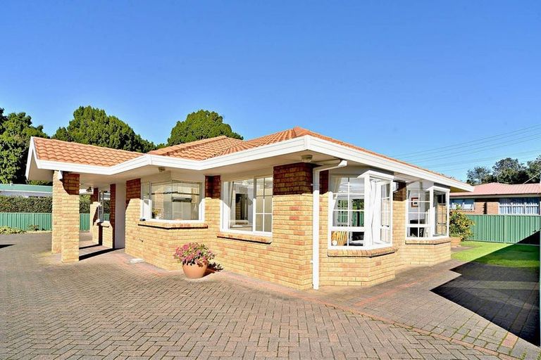 Photo of property in 19a Butterworth Avenue, Opaheke, Papakura, 2113