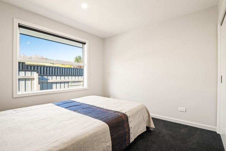 Photo of property in 2 Chatham Street, Waihola, Milton, 9073