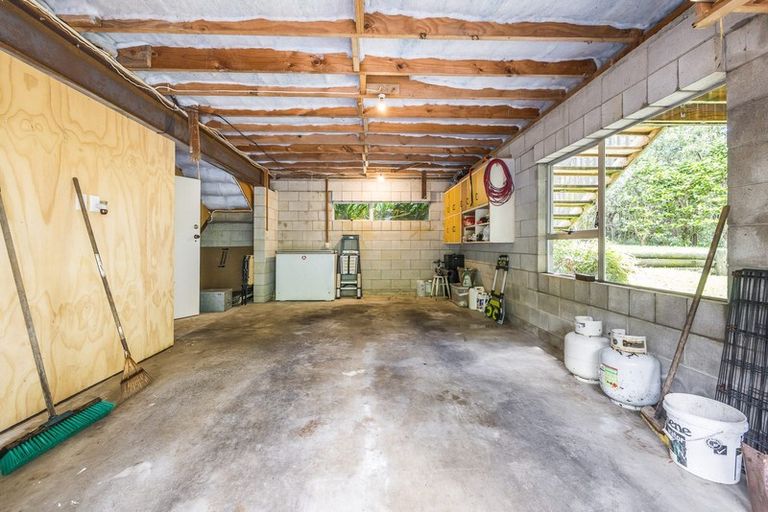 Photo of property in 4a Puketitiro Street, Glen Eden, Auckland, 0602