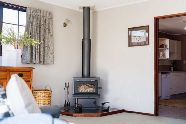 Photo of property in 41 Severn Street, Green Island, Dunedin, 9018