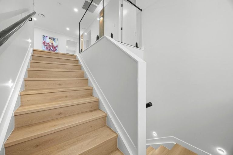 Photo of property in 39 Park Green Avenue, Rosehill, Papakura, 2113