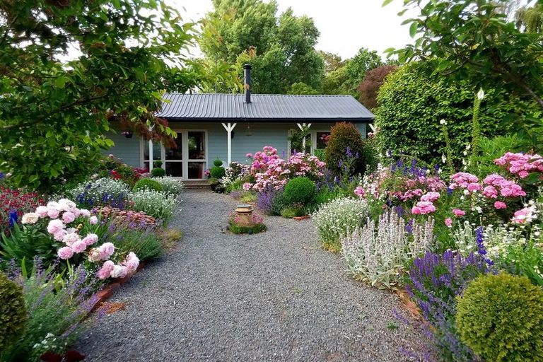 Photo of property in 375 Ellesmere Junction Road, Springston, 7616