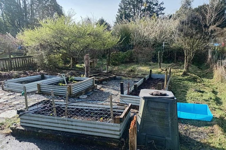 Photo of property in 1 Lake Kaniere Road, Kaniere, Hokitika, 7811