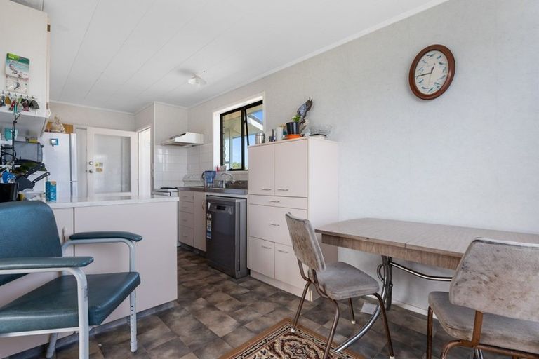 Photo of property in 4 Totara Crescent, Hawera, 4610