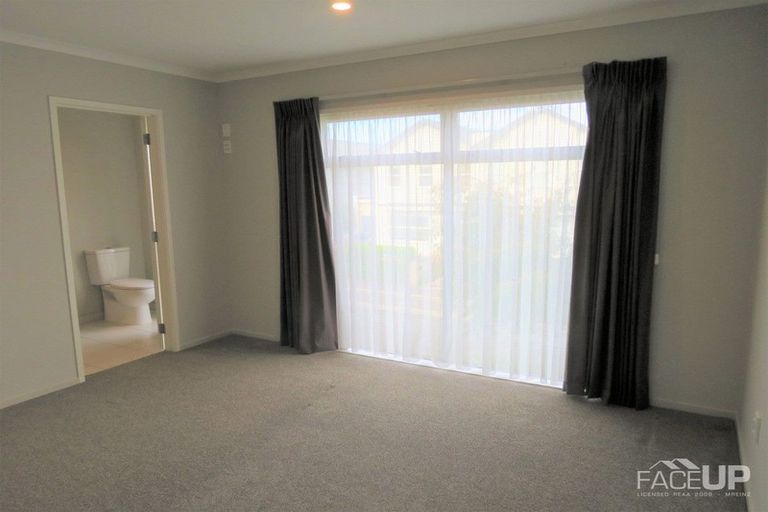 Photo of property in 23 Lester Street, Hobsonville, Auckland, 0616