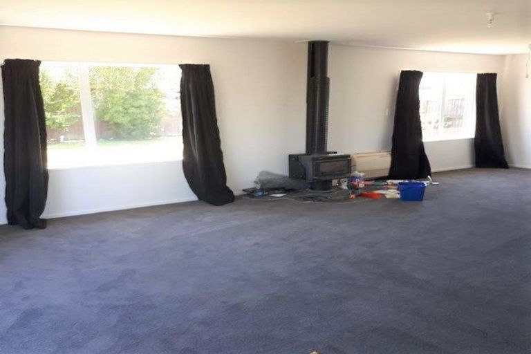 Photo of property in 14 Harrall Place, Kaiapoi, 7630