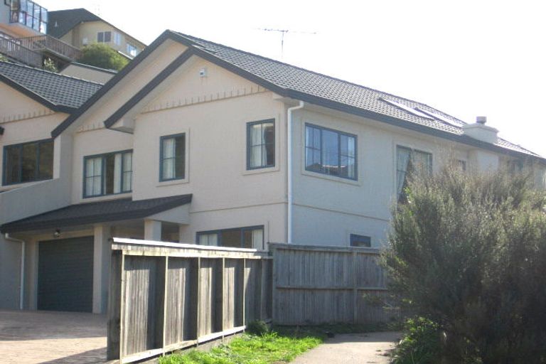 Photo of property in 16b Corsham Grove, Churton Park, Wellington, 6037