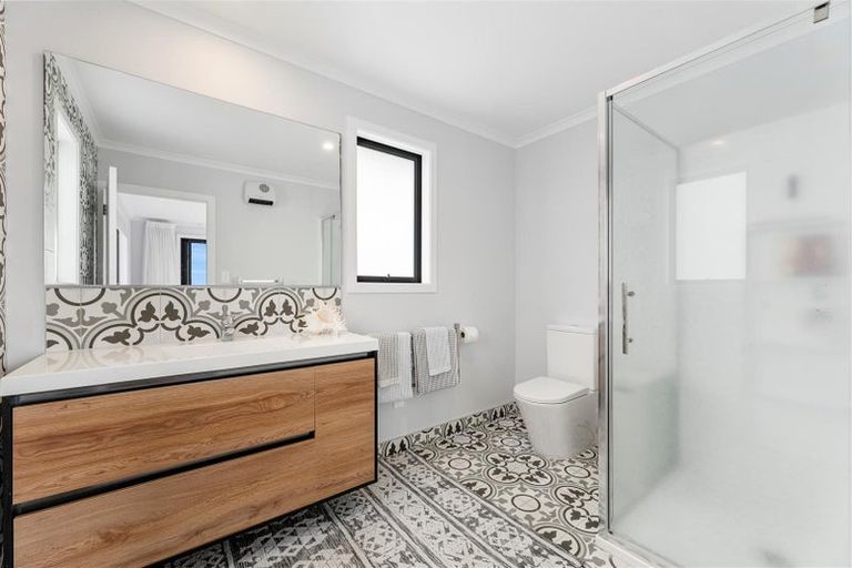 Photo of property in 16a No 2 Road, Te Puke, 3119