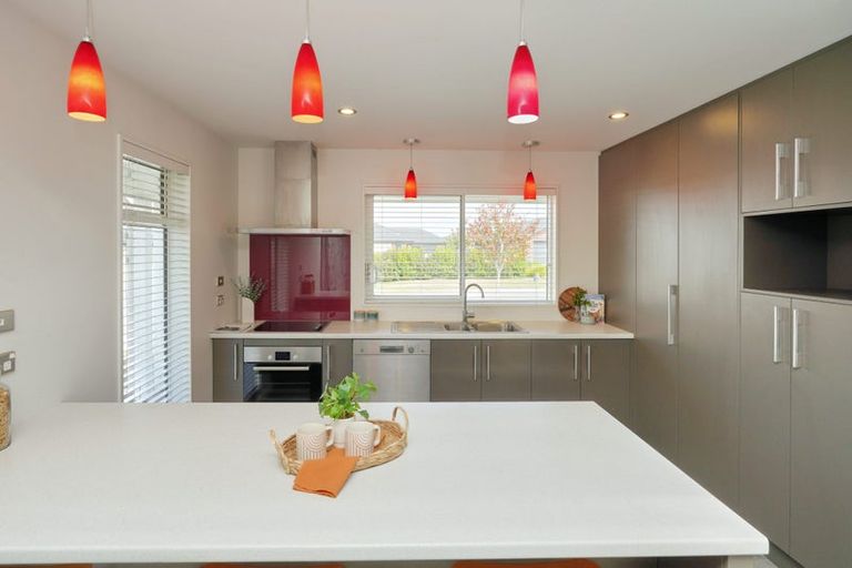 Photo of property in 55 Koura Drive, Rangiora, 7400