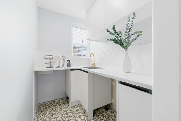 Photo of property in 55 Cook Street, Hamilton East, Hamilton, 3216