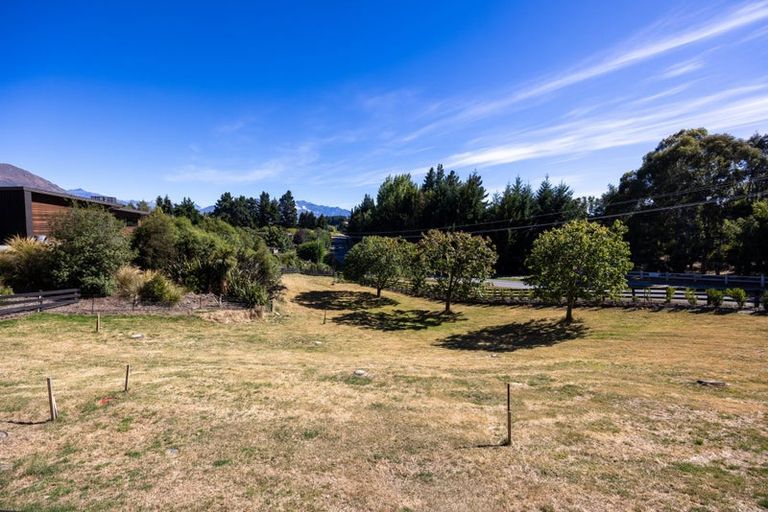 Photo of property in 22 Ballantyne Road, Wanaka, 9305