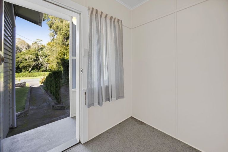 Photo of property in 63 Gladstone Street, Hawera, 4610
