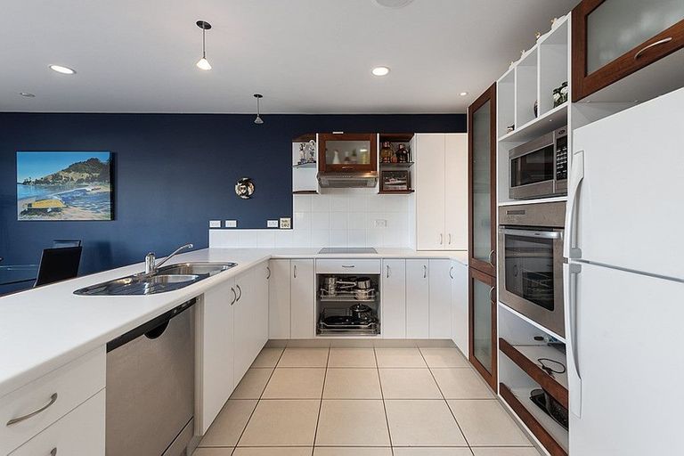 Photo of property in 39 The Mall, Mount Maunganui, 3116